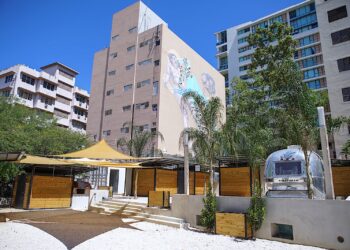 Su cierre responde a altos costos operativos y una contracción del mercado que impacta desproporcionadamente a pequeños negocios, anunció hoy su directora ejecutiva. (Foto suministrada)