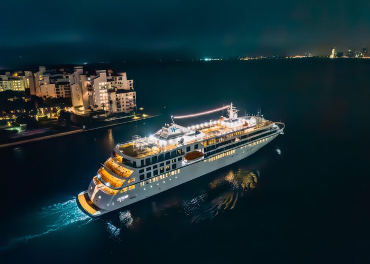 Se trata del Star Seeker, la joya flotante de Windstar Cruises que desde ayer navega con un itinerario secreto de siete noches que solo se revela a sus pasajeros a medida que el barco llega a cada puerto. (Foto: Windstar Cruises)