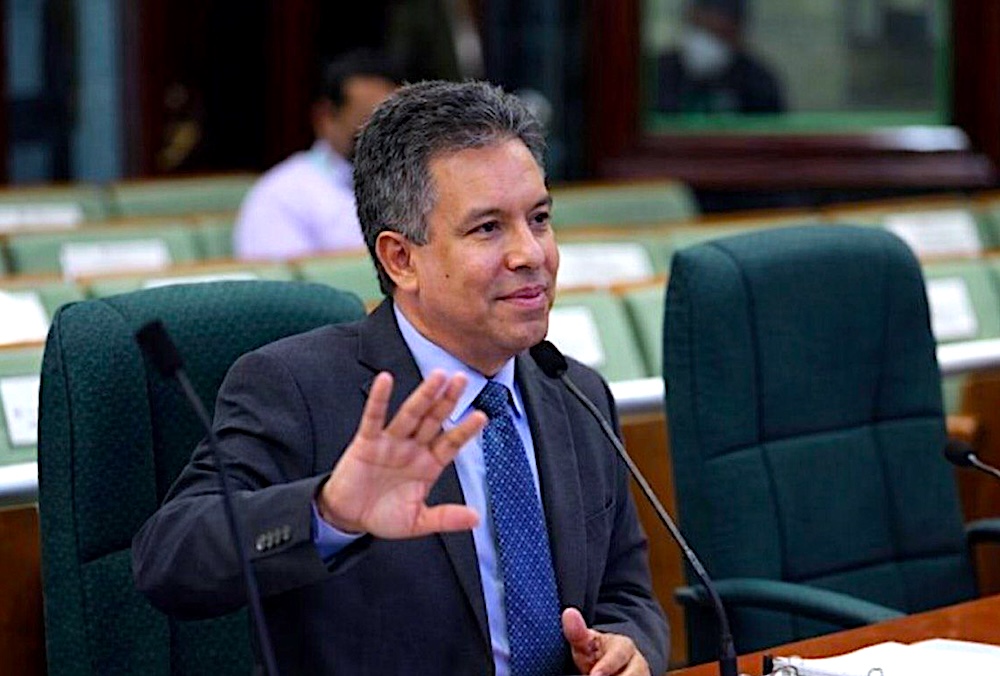 Manuel Torres Nieves afirma que es el presidente de Politank
