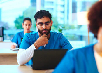 A partir de agosto próximo, Ponce Health Sciences University redefine la enseñanza de la Medicina en Puerto Rico con un nuevo currículo que une ciencias y clínicas desde el día uno. (Foto: iStock)