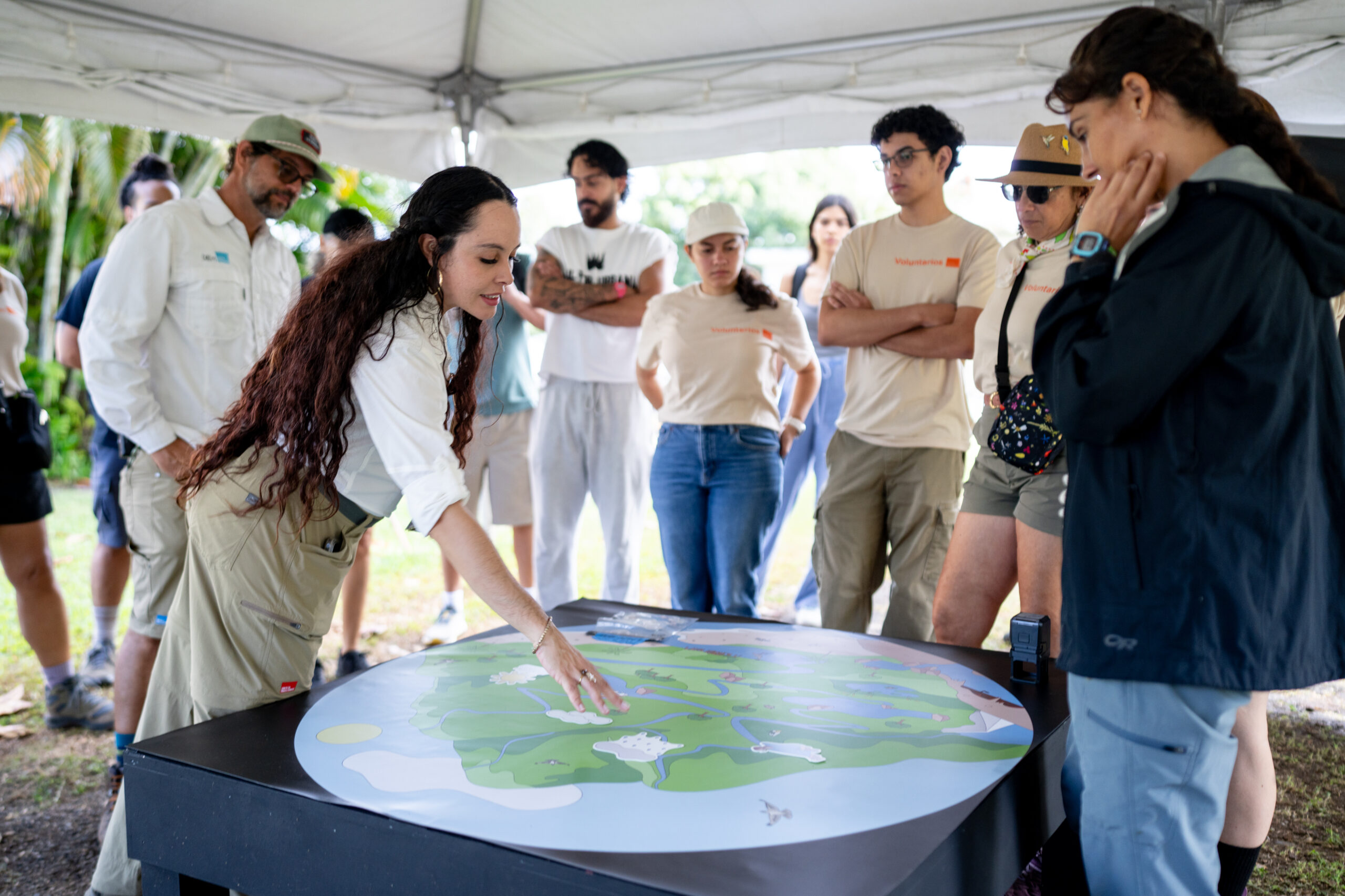 “Lo que trae el río” reúne a miles en el Antiguo Acueducto del Río Piedras