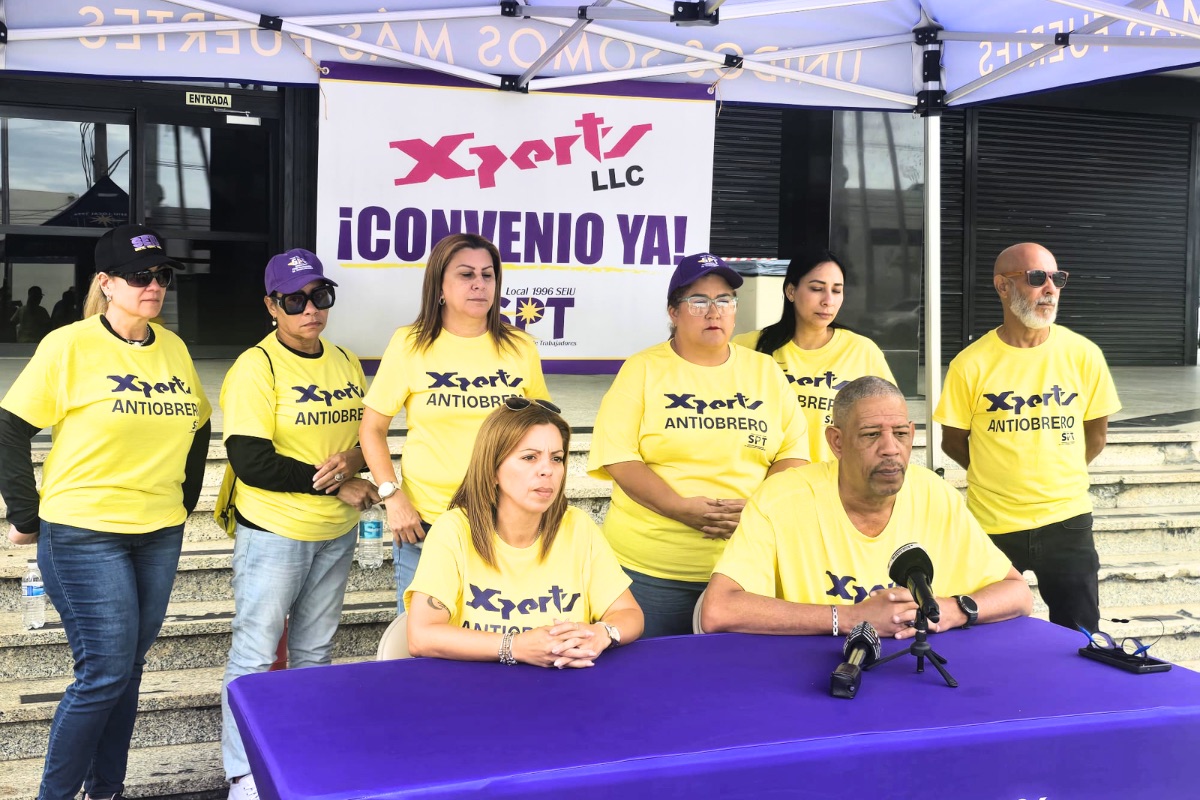Denuncian escuelas sin limpieza en medio de conflicto laboral