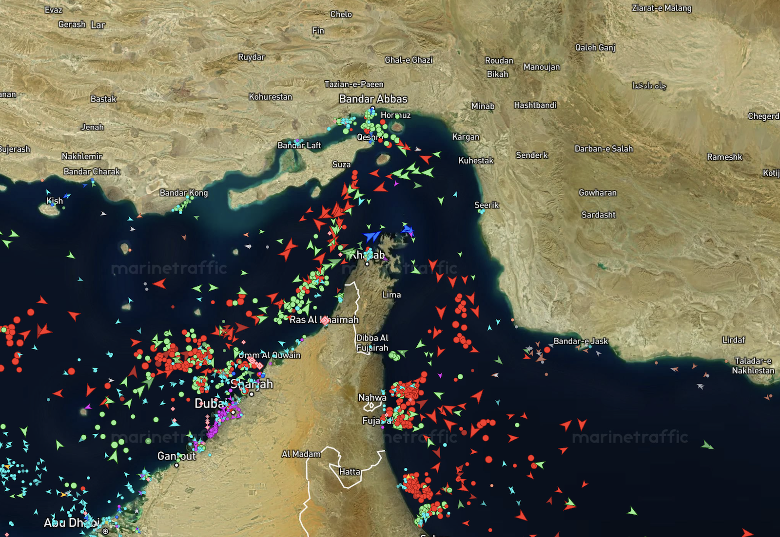 Crece las tensión: Irán reimpone su control sobre el estrecho de Ormuz