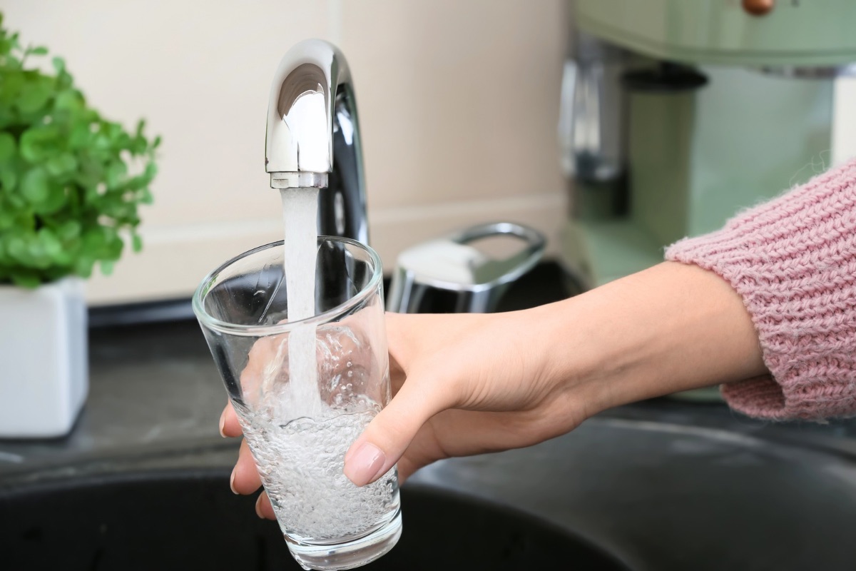 EPA asigna fondos para eliminar contaminantes del agua potable en la isla