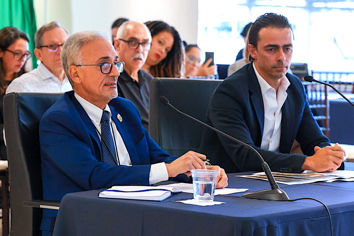 Junta de Planificación rechaza reforma de permisos de la gobernadora