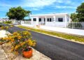 Con amplios espacios interiores, piscina, energía solar y una localización privilegiada, esta exclusiva propiedad es ideal para quienes buscan calidad de vida o una inversión sólida. (Foto suministrada)