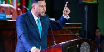 El novoprogresista Dan Santiago Núñez advirtió que la orden para detener la Ley 215 privaría a Villalba de más de $3 millones, afectando servicios esenciales a los más vulnerables. (Foto suministrada)
